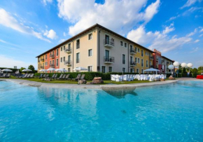 Гостиница TH Lazise - Hotel Parchi Del Garda  Лацизе